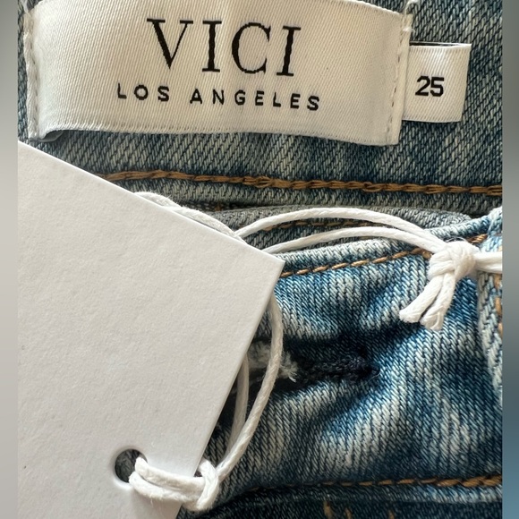 VICI JEANS - Picture 10 of 10